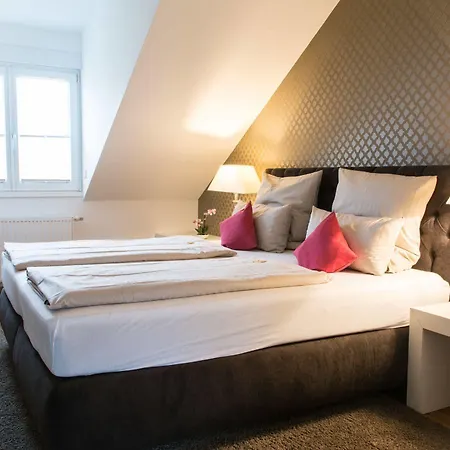 Helvetia Aparthotel Dusseldorf