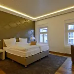 Lägenhetshotell Helvetia 3*