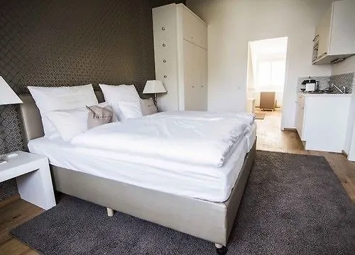 Helvetia Aparthotel 3*